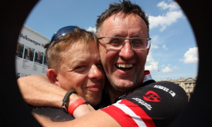Opload af videoer fra Paris touren...