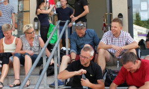Opvarmning på Teatertorvet...